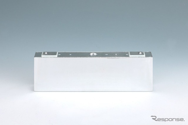 BEV用新型リチウムイオン電池セル