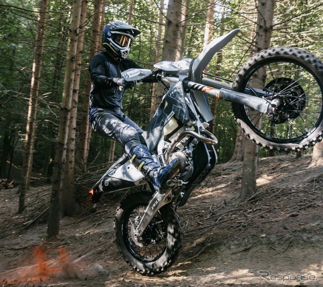 ハスクバーナ FE 350 Pro の2026年モデル