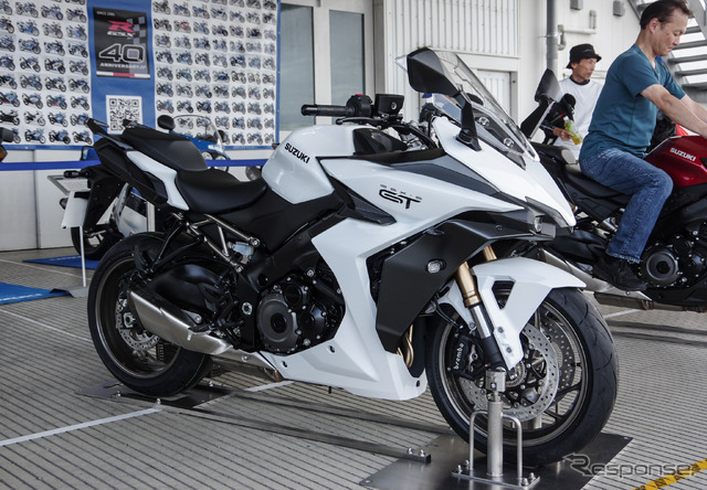 スズキ GSX-S1000GT 未発表の改良モデル（GSX-S/R ミーティング 2025）