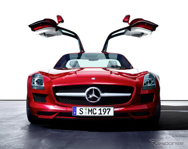 ［写真蔵］メルセデスベンツ SLS AMG…エクスクルーシブな内外装