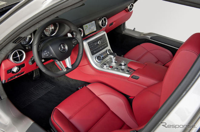 ［写真蔵］メルセデスベンツ SLS AMG…エクスクルーシブな内外装