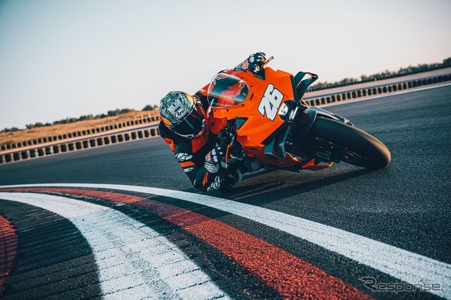 KTM『990 RC R』の2026年モデル