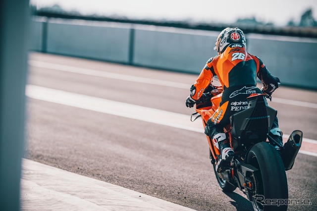 KTM『990 RC R』の2026年モデル