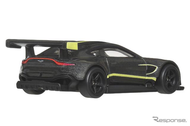 アストンマーティン・ヴァンテージ GTE(10月18日発売)