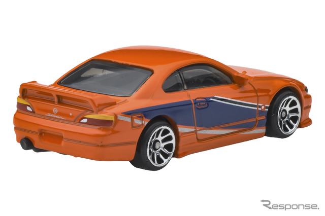 日産シルビア ”S15”(10月18日発売)