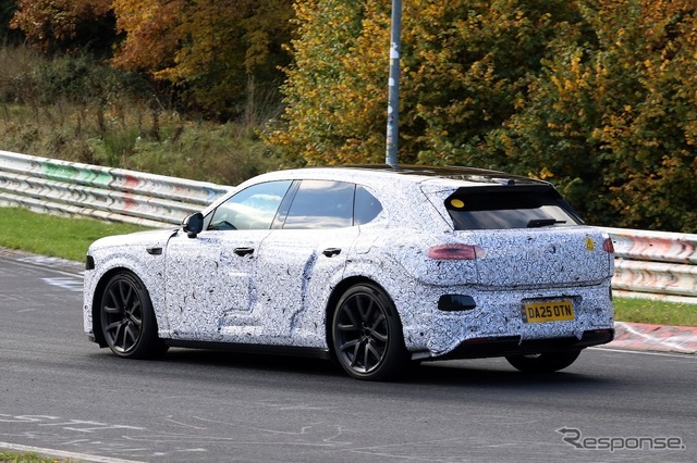 ベントレー アーバンSUV のプロトタイプ