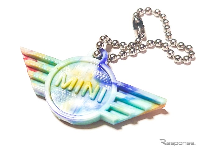 ペットボトルから作成するサステナブルなMINIキーホルダー