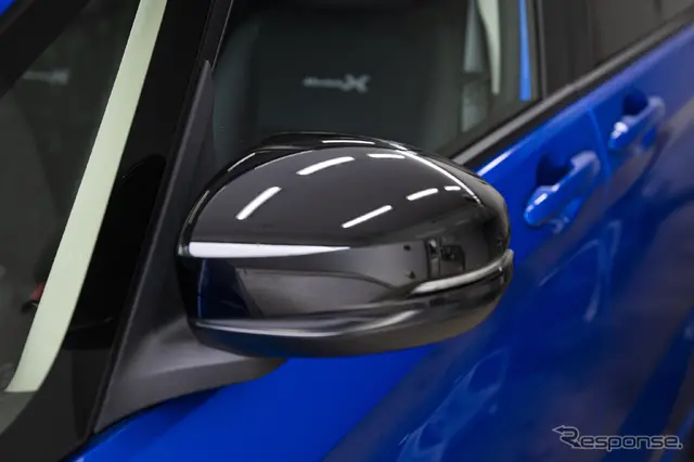 汚れも付着しにくくなるので濃色車にはかなりのメリットだ