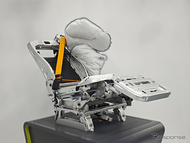 アディエントの新シートコンセプト「Z-Guard」