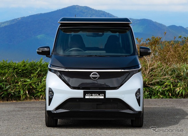 日産サクラの電動スライド式ソーラーシステム「Ao-Solar Extender(あおぞら エクステンダー)」搭載プロトタイプ