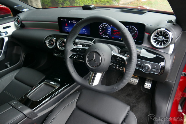 メルセデスベンツ CLA 180 Urban Stars