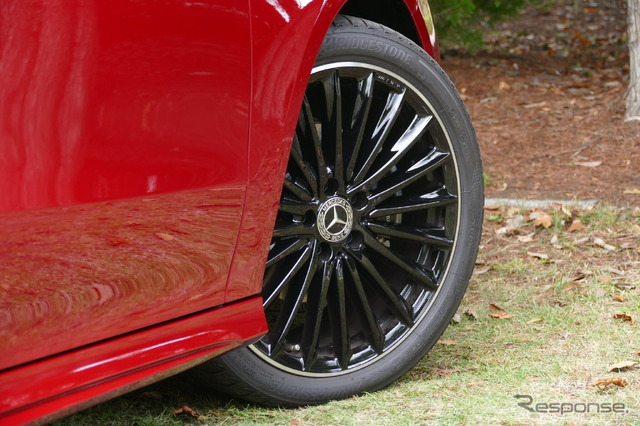 メルセデスベンツ CLA 180 Urban Stars