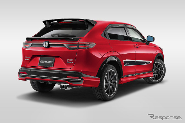 無限『ヴェゼル e:HEV RS』エクステリアパーツ装着例