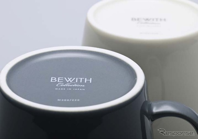 BEWITHロゴと、調音施工/BEWITH ADVANSプロジェクトキャラクター「調太郎」をデザインしたBEWITHコレクション・美濃焼ペアマグカップ(日本製)