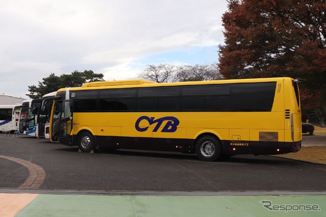 【大型バス】も大集合!