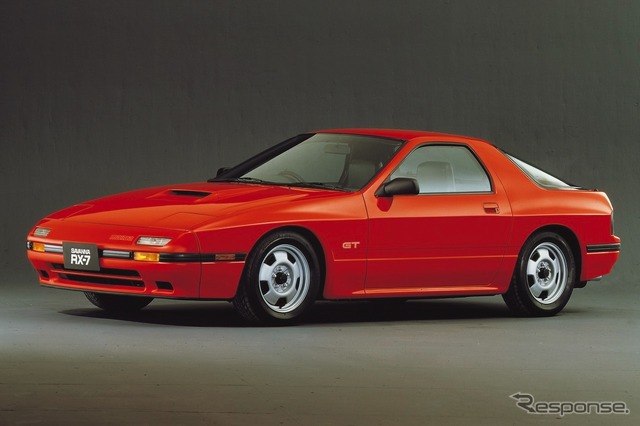 マツダ RX-7(FC)
