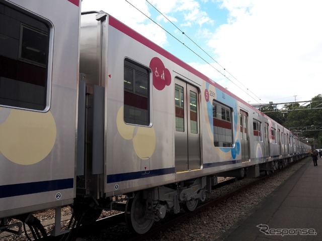 京王2000系:ひだまりスペースのある5号車