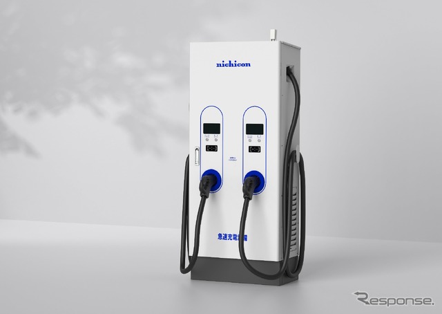 スピーディな充電を実現する高出力タイプ”EV・PHEV用急速充電器