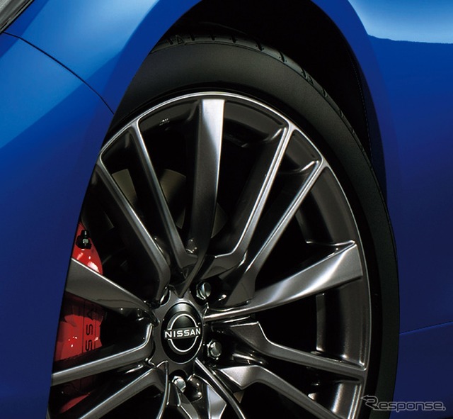 日産 スカイライン 400R Limited