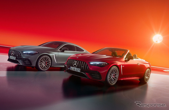 メルセデスAMG CLE 53 4MATIC+ カブリオレ(手前)