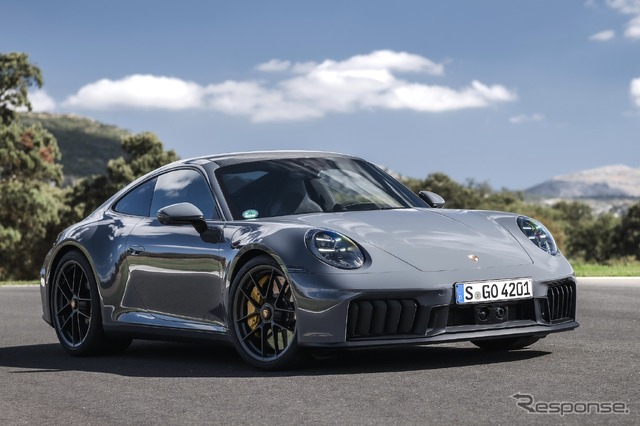 ポルシェ 911カレラGTS(ハイブリッド)