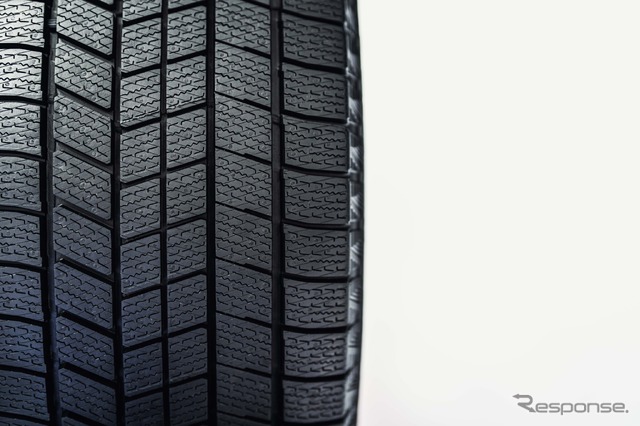 ブリヂストン『ブリザック WZ-1』