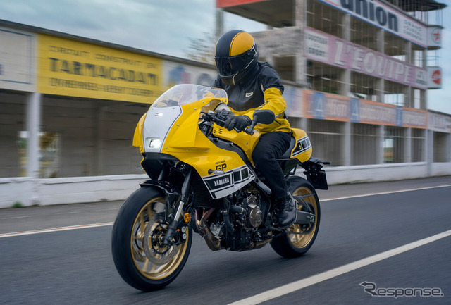 ヤマハ XSR900GP 2026年モデル(レジェンドイエロー)