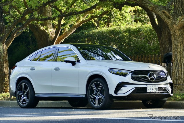 メルセデスベンツ GLC 220d 4MATIC クーペ（ISG）