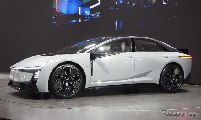 トヨタ・カローラ(ジャパンモビリティショー2025)