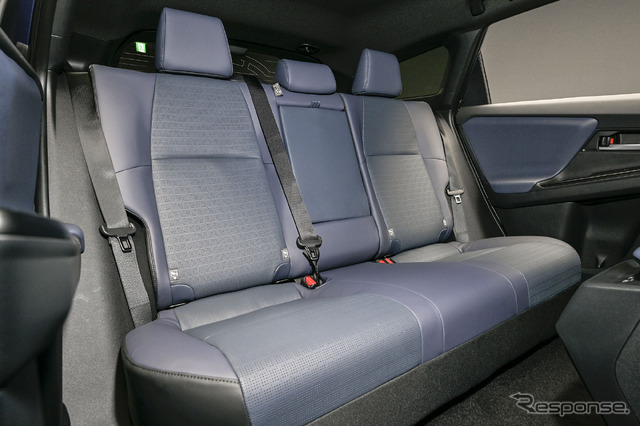 スバル・トレイルシーカー(日本仕様)