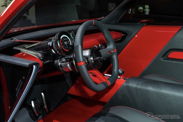 マツダ・ビジョン・クロスコンパクト（ジャパンモビリティショー2025）