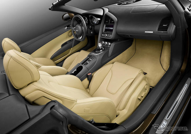 【フランクフルトモーターショー09】アウディR8スパイダー…525psのV10搭載