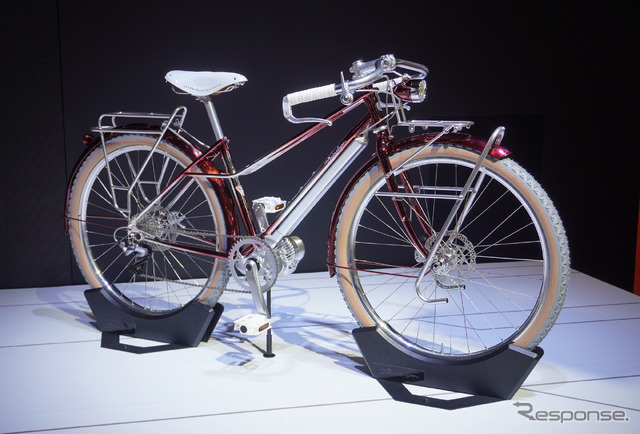 eバイクのコンセプト「Y-00B」（ジャパンモビリティショー2025）