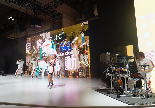 Wヤマハと初音ミクとのコラボレーション（ジャパンモビリティショー2025）