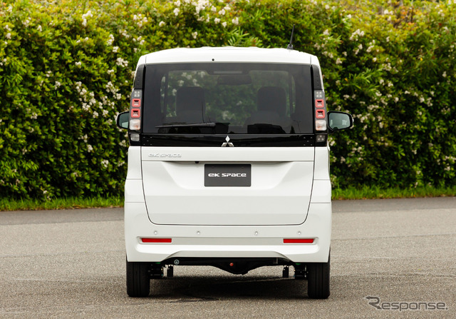 三菱 eKスペース 新型