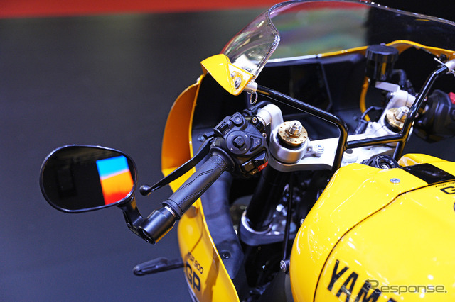 「レジェンドイエロー」のヤマハ XSR900GP 2026年モデル(ジャパンモビリティショー2025)