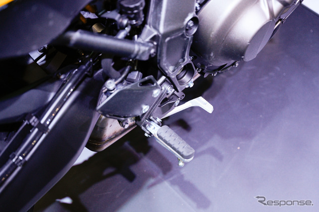 「レジェンドイエロー」のヤマハ XSR900GP 2026年モデル(ジャパンモビリティショー2025)