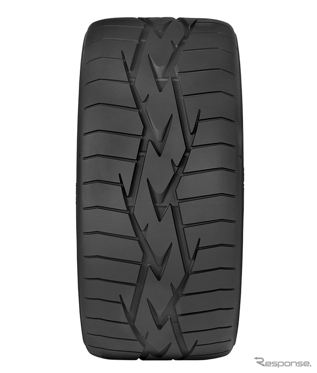 トーヨータイヤ「プロクセス・スポーツR」