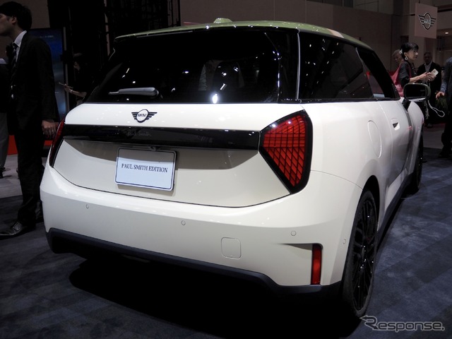 MINI Cooper SE Paul Smith Edition（ジャパンモビリティショー2025）