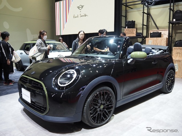 MINI Cooper Convertible Paul Smith Edition（ジャパンモビリティショー2025）