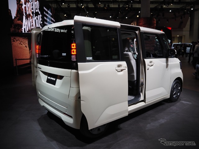 三菱 eKスペース 新型(Gグレード、ジャパンモビリティショー2025)