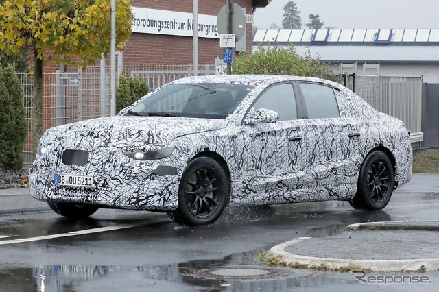 メルセデスベンツ EクラスEQ 市販型のプロトタイプ