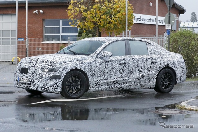 メルセデスベンツ EクラスEQ 市販型のプロトタイプ