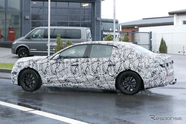 メルセデスベンツ EクラスEQ 市販型のプロトタイプ