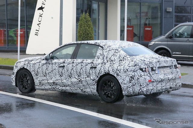 メルセデスベンツ EクラスEQ 市販型のプロトタイプ