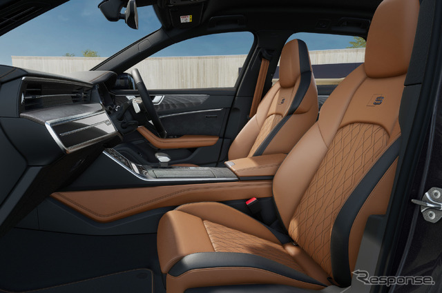 アウディ A6アバント exclusive edition