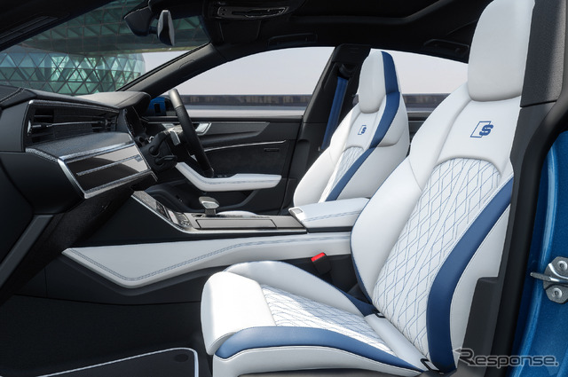 アウディ A7スポーツバック exclusive edition