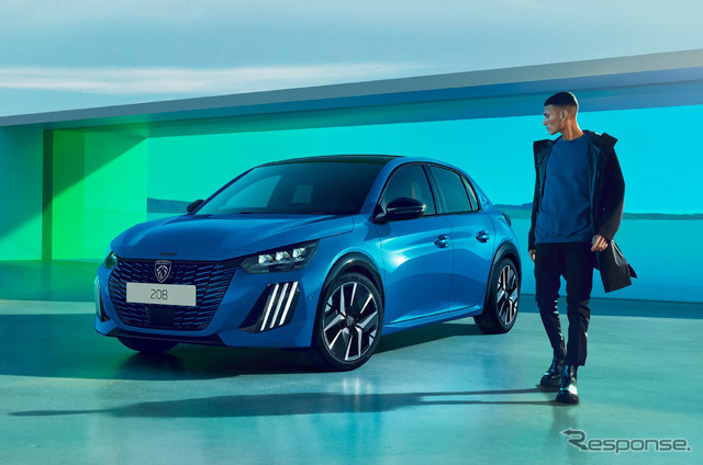 プジョー 208 GT Hybrid