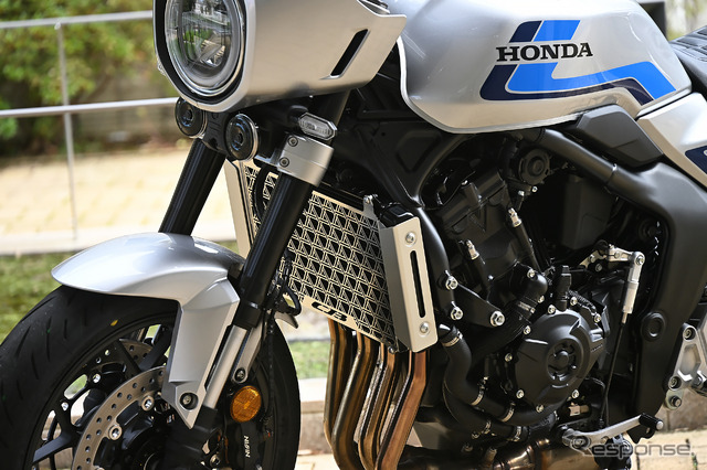 ホンダ CB1000F SE