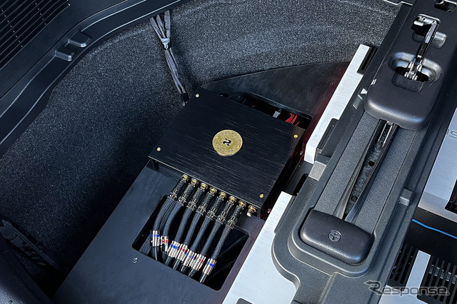 『マリノサウンド』（福井県敦賀市）にて製作されたオーディオカーの一例。